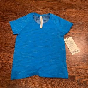 Lululemon swiftly tech short sleeve 2.0 race length NWT